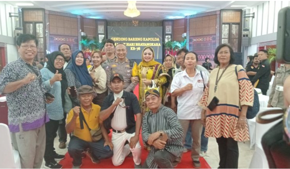 Meriahkan HUT Bhayangkara Ke 78 Tahun 2024, Dirlantas Kombes Muji Hadir  Sukacita Bersama Insan Pers â€“ DNABerita