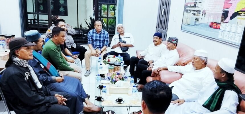 Warga Melapor ke FPI, Kapolres Jika Tak Mampu Mundur Saja!